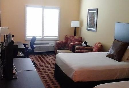 Sagebrush Hotel Crystal City Екстериор снимка